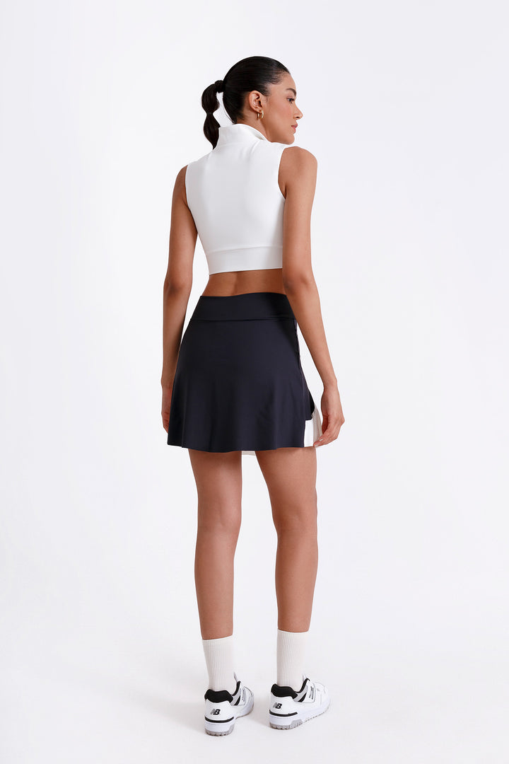 Wave Skirt Black / Chantilly